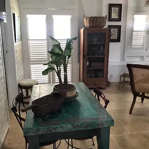 https://villa-de-standing.comcaribbean.com